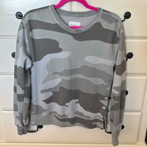 Abercrombie and Fitch camo sweatshirt. Size xs.